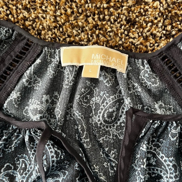 Michael Kors lightweight top - Picture 11 of 11